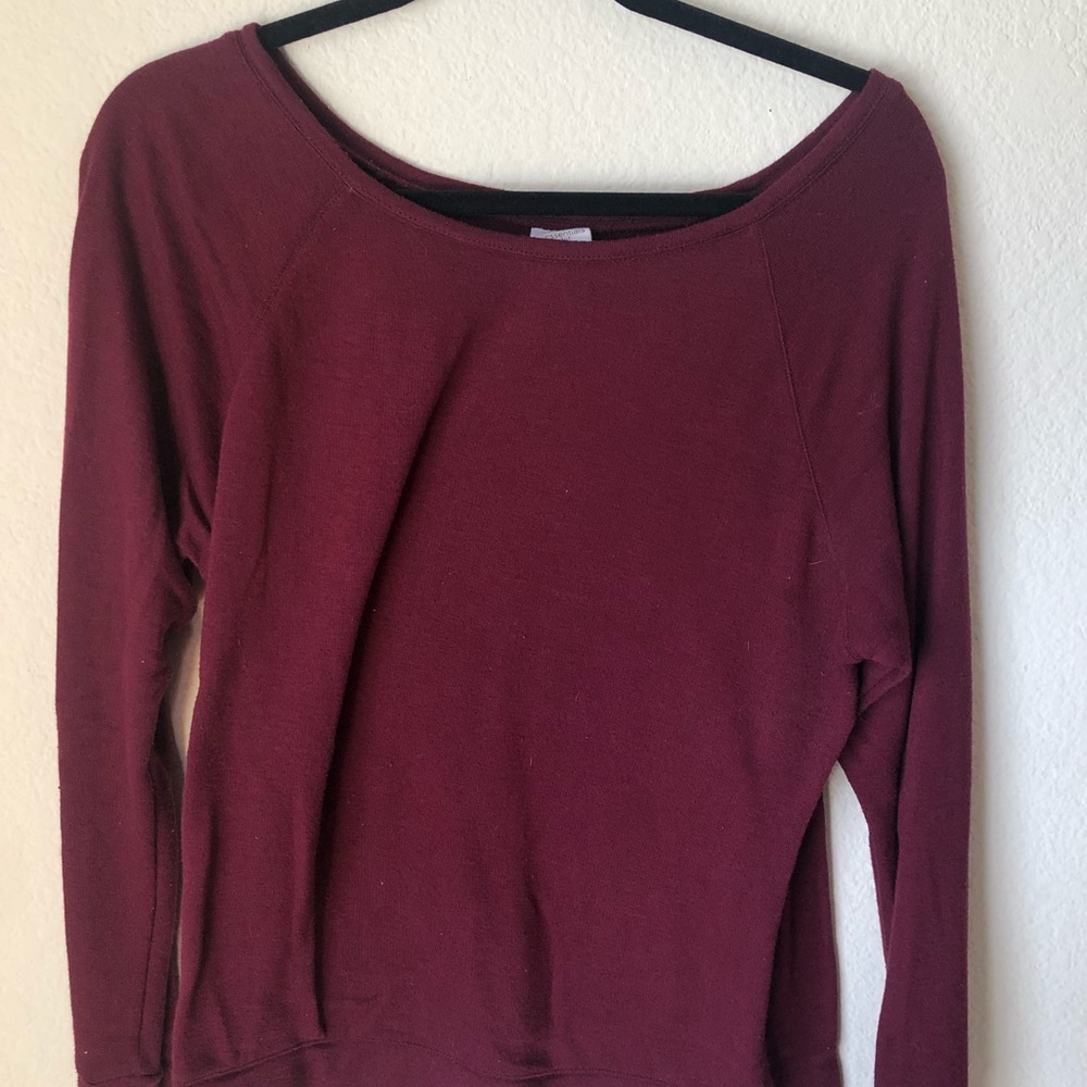 Dark red tee